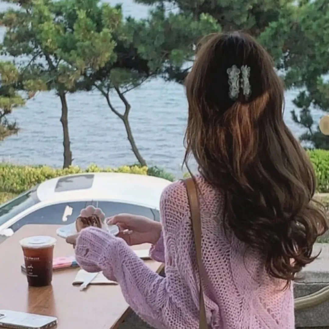 老婆在我坟头蹦迪后